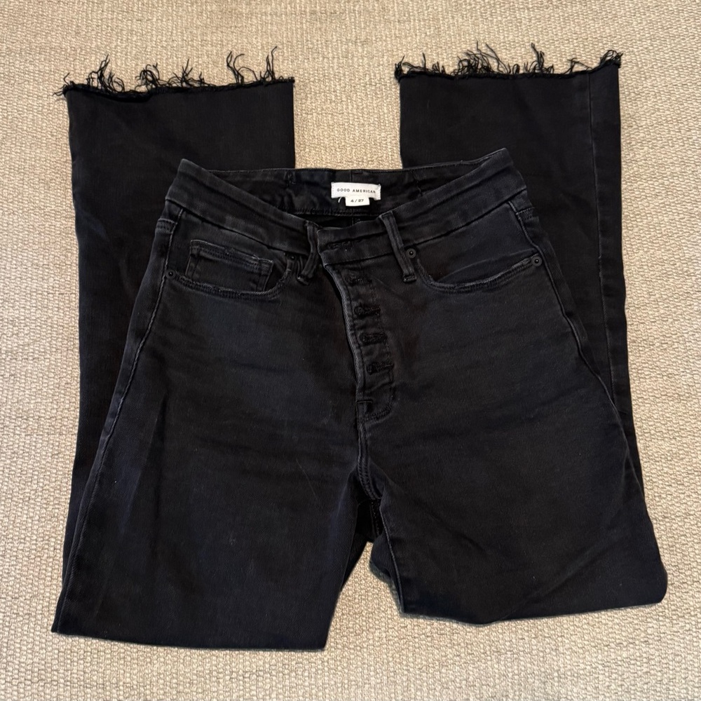 Good American Black Ankle Cropped Jeans with Raw Hem